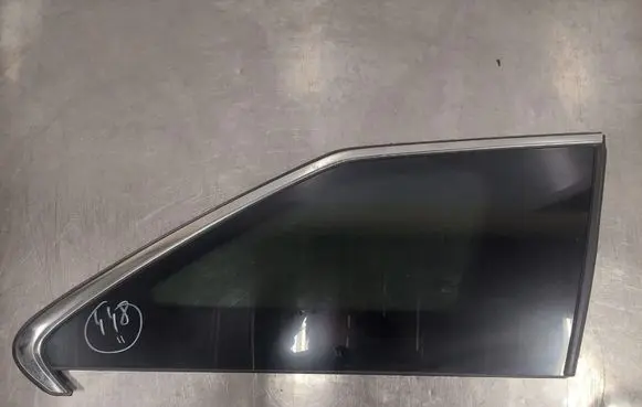 Toyota Sienna XL40 IV Rear side window DOT376