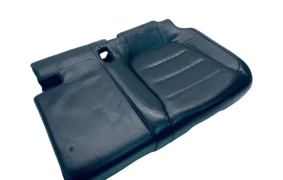 Volkswagen Touareg II Seat trim 7P6885405FB 7P6885375K 7P6963551T