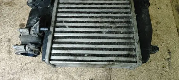 Audi A6 S6 C6 4F Intercooler radiator 4F0145805E 0281002399