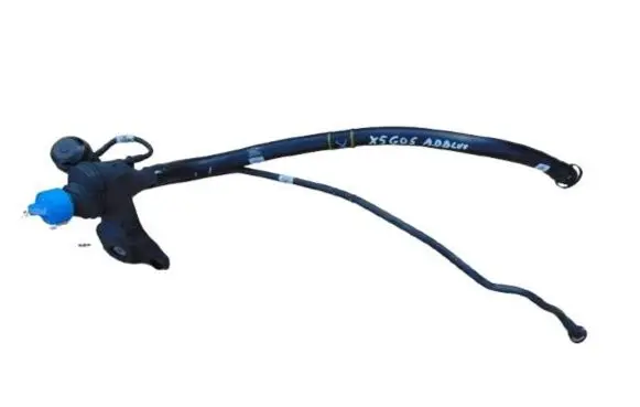 BMW X5 G05 AdBlue supply pipe 7440011