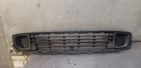 Citroen C5 Front bumper lower grill 9681052677