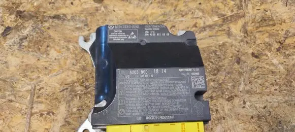 Mercedes-Benz C W205 Airbag control unit/module A2059001814 A2092704000 A2059025702