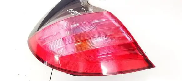 Mercedes-Benz C W203 Rear/tail lights