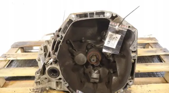 Renault Kangoo II Manual 5 speed gearbox JR5391