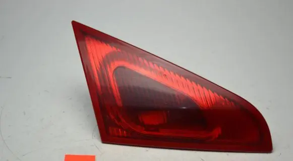Mitsubishi Colt CZ3 Tailgate rear/tail lights MN105623 27840102 26062006