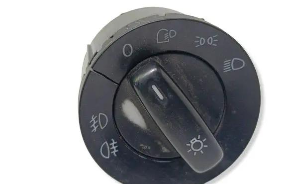 Volkswagen PASSAT B6 Light switch 1K0941431N