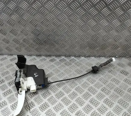 Audi A3 S3 8V Front door lock 8X2837016B