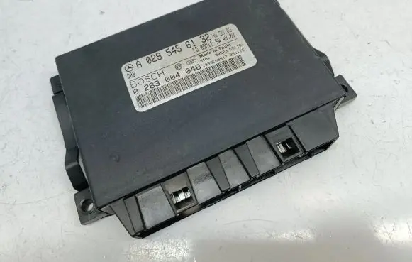 Mercedes-Benz S W220 Parking PDC control unit/module A0295456132 0263004048