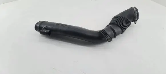 Land Rover Evoque I Turbo air intake inlet pipe/hose BJ329C620C