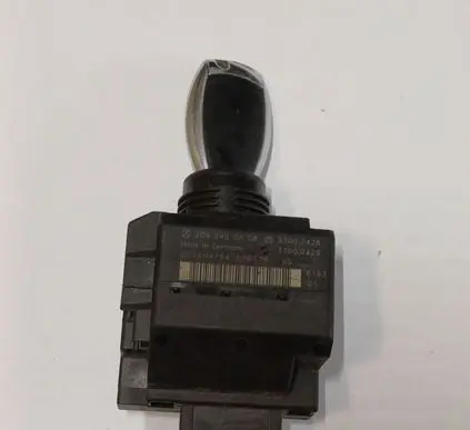 Mercedes-Benz CLK A209 C209 Ignition lock 2095453308