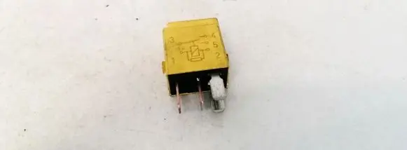 Opel Zafira A Other relay 4RD00781402 4RD007814-02