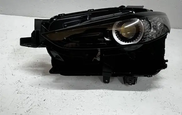 Mazda CX-30 Headlight/headlamp DGJ1-51040