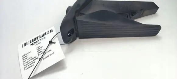 Volvo V60 Accelerator throttle pedal 