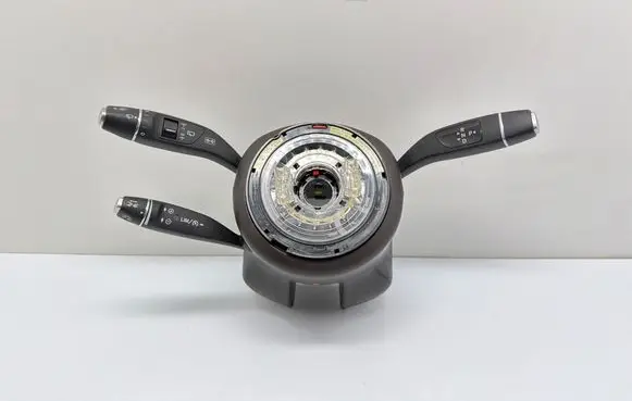 Wiper turn signal indicator stalk/switch