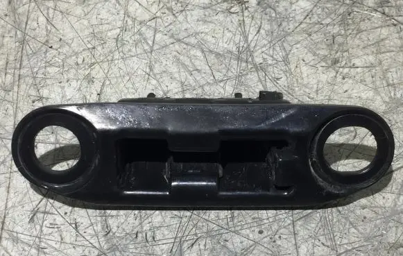 Ford Courier Sliding door trim ET76A253A28AH