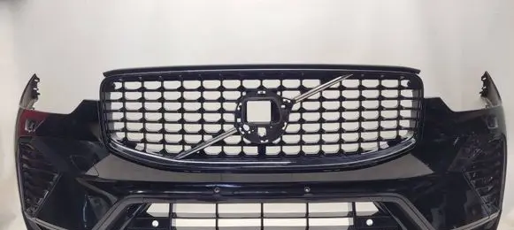 Volvo XC60 Front bumper 32296893