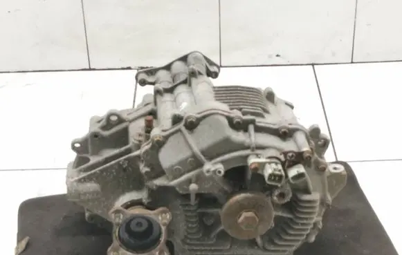 Lexus RX 450H Rear differential 2fm 8209048010