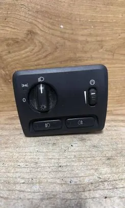 Volvo V70 Light switch 30739312