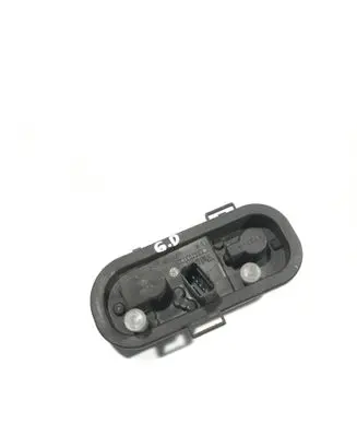 Nissan Qashqai Tail light bulb cover holder 89070312