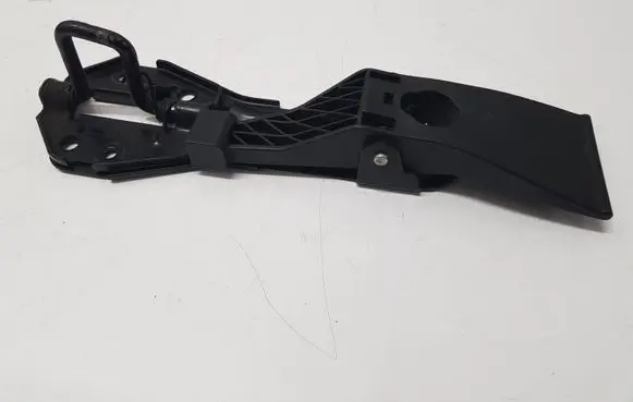Audi A6 S6 C7 4G Engine bonnet/hood lock/latch loop/hook 4G0823480A