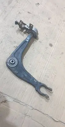 Citroen C5 Front lower control arm/wishbone 461GBAR3NF