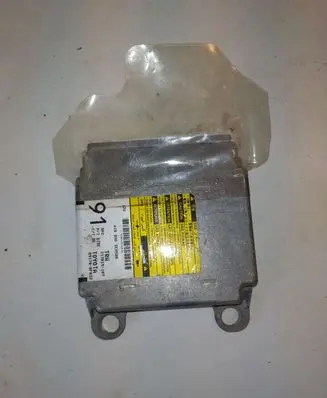 Toyota Corolla Verso E121 Airbag control unit/module 891700F032