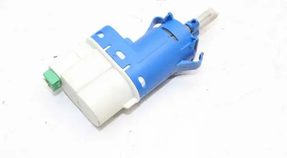 Ford Kuga I Brake pedal sensor switch