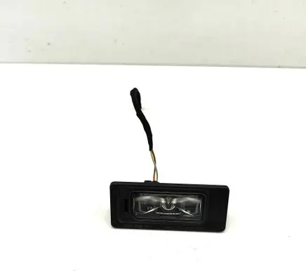 Skoda Enyaq iV Number plate light 5NA943021