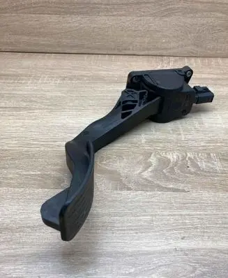 Citroen C4 I Picasso Accelerator throttle pedal 9654725380 0280755044 WITHPLUG