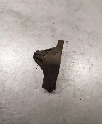 Volvo S40 Gearbox mounting bracket AV616P093NA
