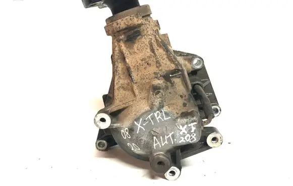 Nissan X-Trail T31 Gearbox transfer box case 