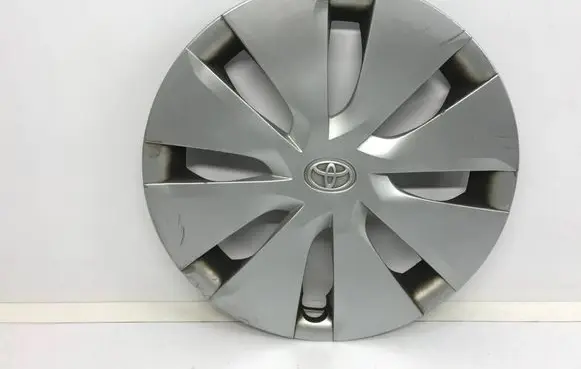 Toyota Auris E180 R15 wheel hub/cap/trim 4260202340