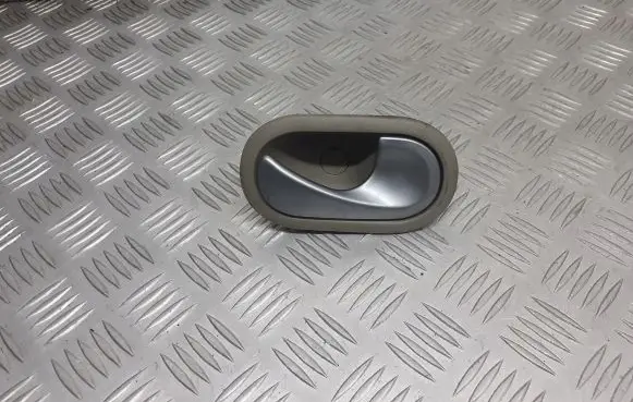 Renault Scenic II - Grand scenic II Front door interior handle