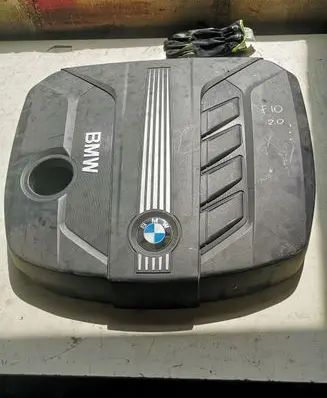 BMW 5 E60 E61 Engine cover (trim) 11252010