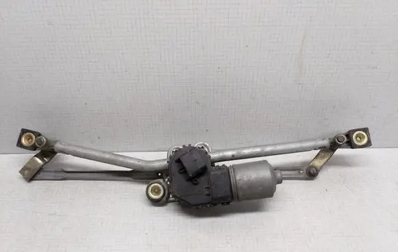 Ford Mondeo Mk III Front wiper linkage 0390241702CEP 1S7117508AD