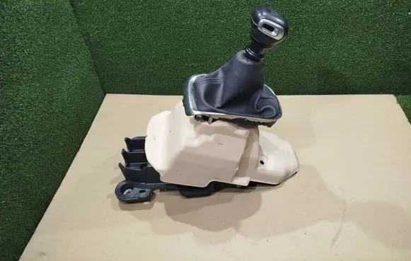 Citroen C4 Cactus Gear shifter/selector 9811778880 981177880