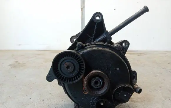 BMW 7 E65 E66 Generator/alternator 7508607