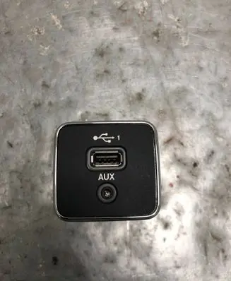 Jeep Compass USB socket connector 53249959BILI 53249959