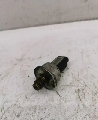 Volvo V50 Fuel pressure sensor 55PP34