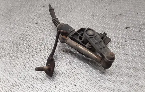 Volkswagen Jetta V Headlight/headlamp level sensor 1T0907503