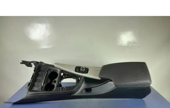 BMW 3 F30 F35 F31 Center console