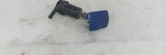 Opel Zafira B Headlight washer spray nozzle 30434 325769024