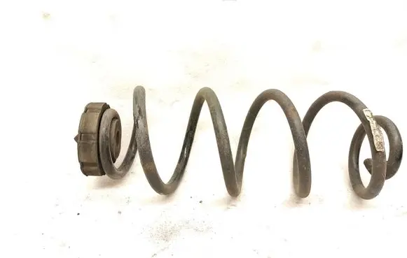 Porsche Macan (95B) Rear coil spring