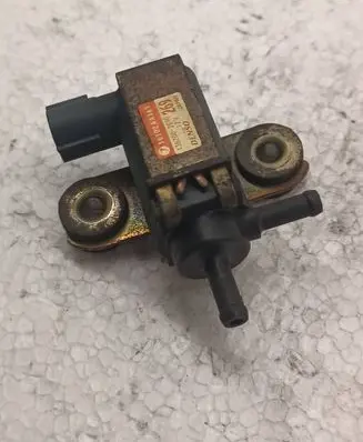 Subaru Forester SG Turbo solenoid valve 16102AA360 1362002690