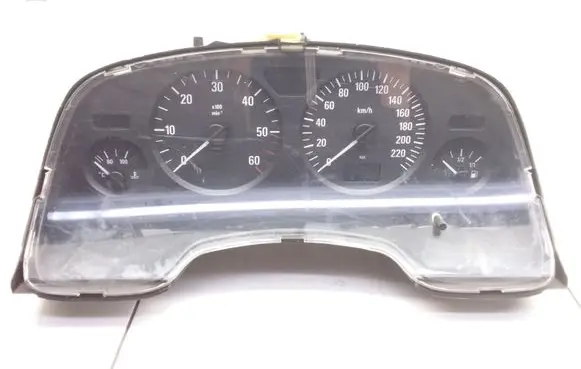Opel Zafira A Speedometer (instrument cluster) 24461749 87001371