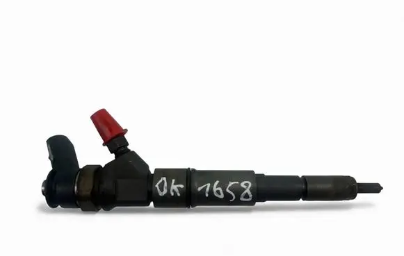 BMW 5 E60 E61 Fuel injector 7793836