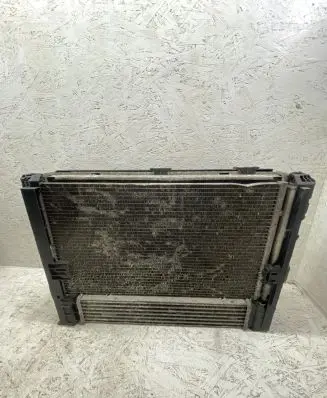 BMW 3 E90 E91 Radiator set 781025802