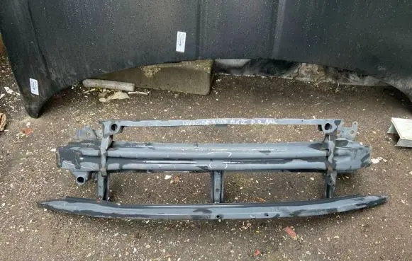 Skoda Octavia Mk2 (1Z) Front bumper cross member 1Z0807111