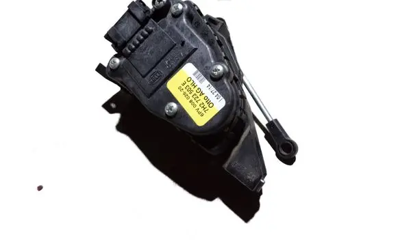 Volkswagen Transporter - Caravelle T5 Acceleration sensor 7H2723503E