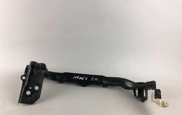 Subaru Impreza II Headlight/headlamp mounting bracket